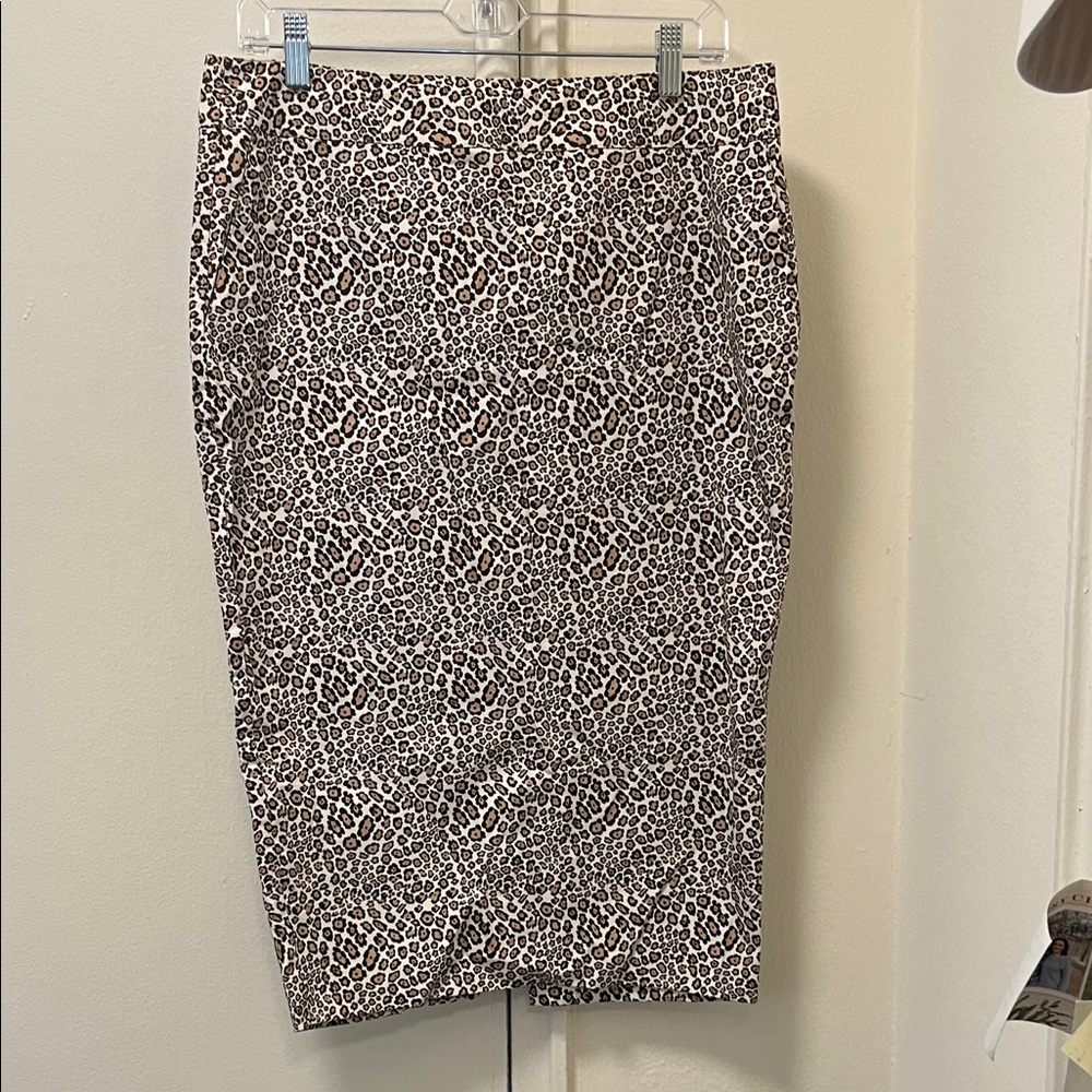Liz Claiborne Animal Print Pencil Skirt